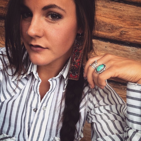 Handmade Leather Tooled Earrings - Picture 3 of 3